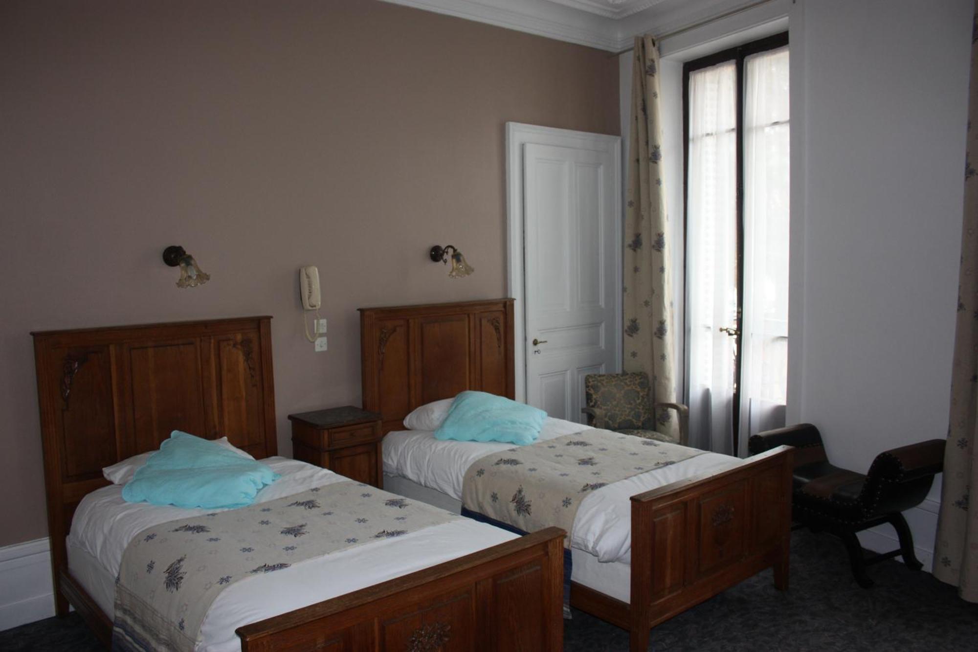 אקס-לה-באינס Hotel Savoy מראה חיצוני תמונה